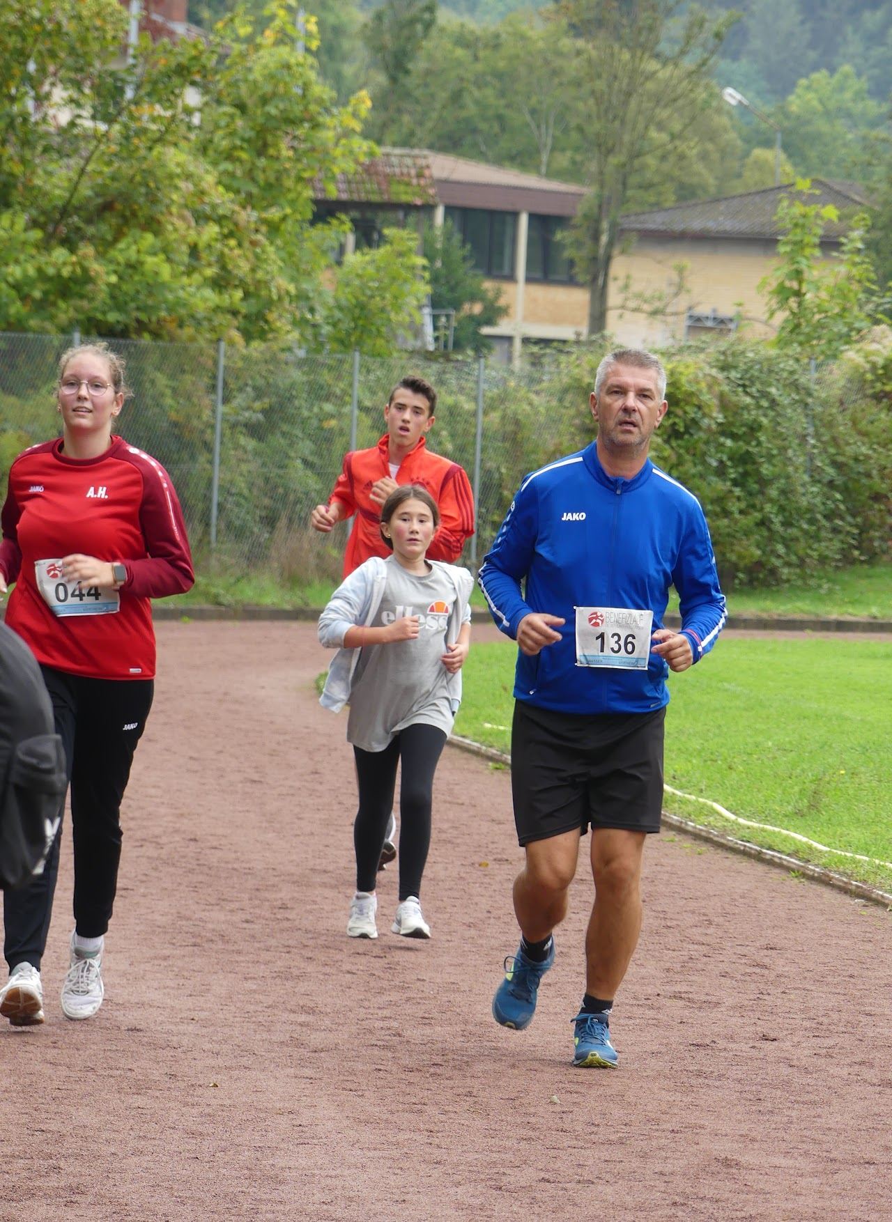 Bild vom 13. Benefizlauf im Jahr 2022. Dies ist das 422. Bild.